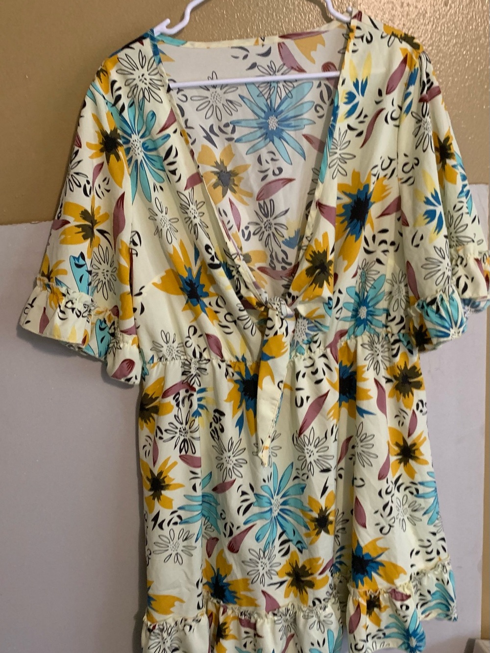 Floral Tie-Front Short Sleeve Women’s Dress- Cream Multicolor